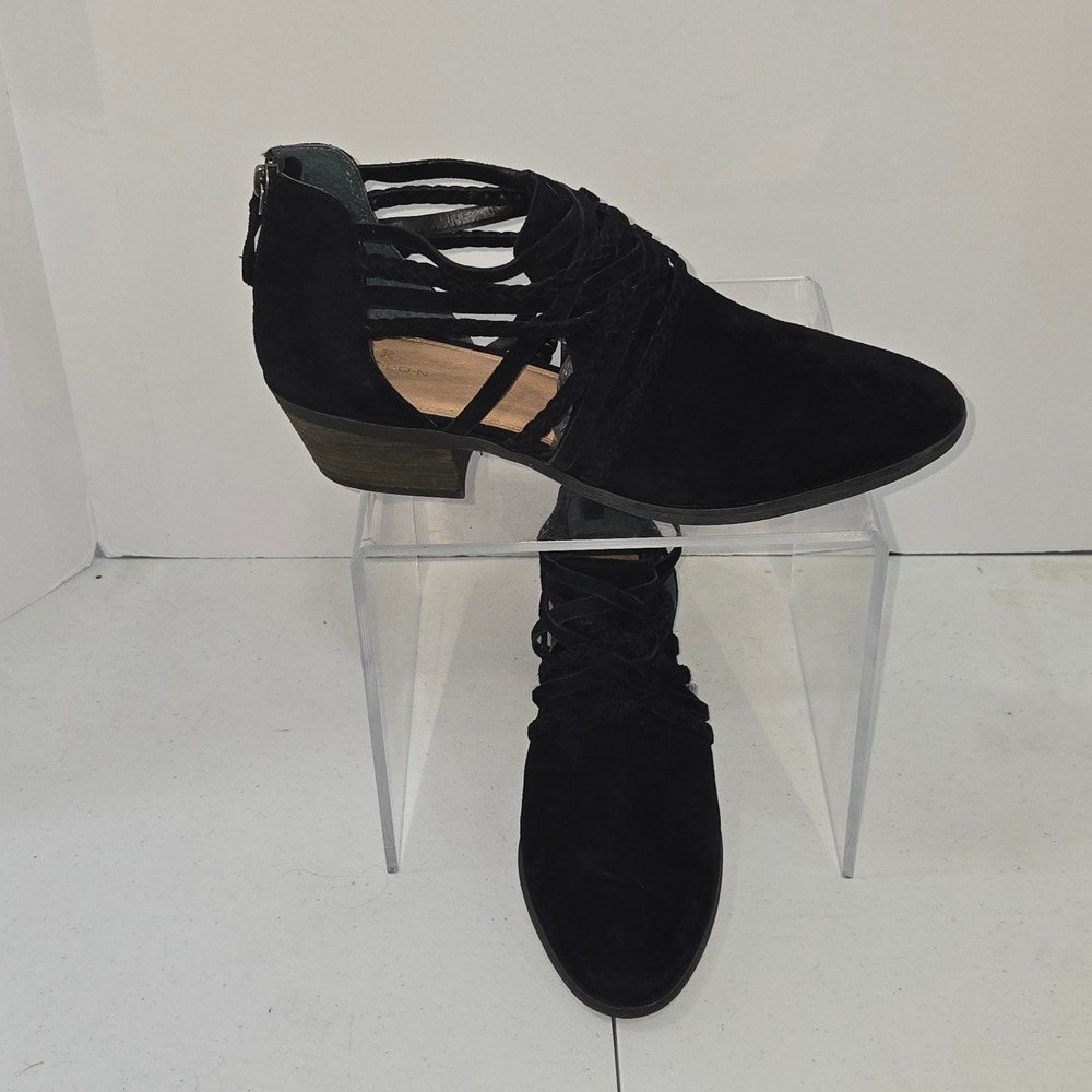 Caslon Black Suede Strappy Cutout Ankle Booties Womens 11M Pointed Toe Zip Back